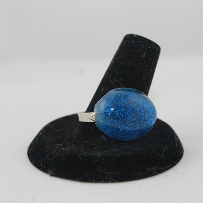 "oval pillow top" ring in blueberry twinkle  - Thumbnail 4