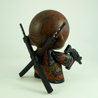 Deadpool custom Munny 4" figure - Thumbnail 2