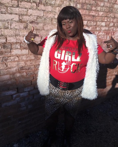 Voluptuous Girlz Rock