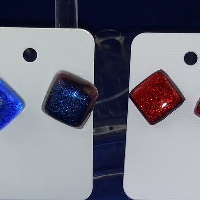 Pillow top earrings in blueberry twinkle resin