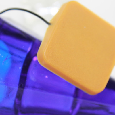 "gemma" in tiger lily resin, bracelet 