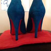 100% Authentic Brand New Christian Louboutin Miss Zorra Peacock - Thumbnail 1