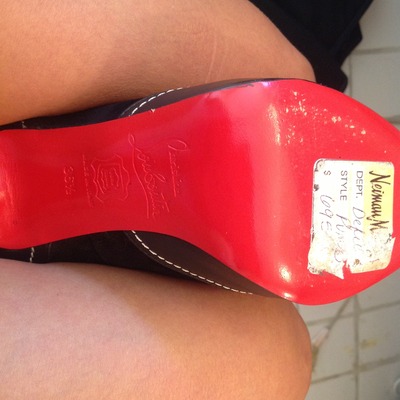 100 % authentic christian louboutin defil 120