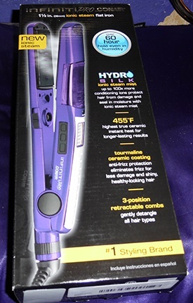 〖Sold Out〗Conair Infiniti Pro Hydro Silk 1 1/2 Ionic Steam Flat Iron STS1【USED】