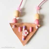 Light Pink Leather Triangle Neckalce - Thumbnail 2