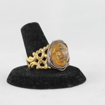 Steam punk princess ring in champagne resin