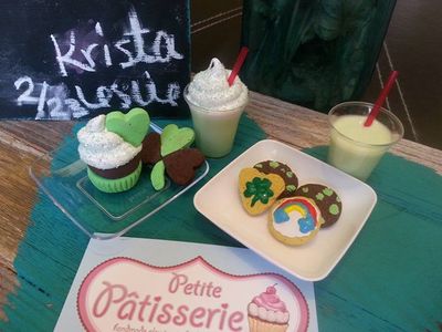 St. patricks day treat sets