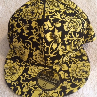 Gold & black floral hat!