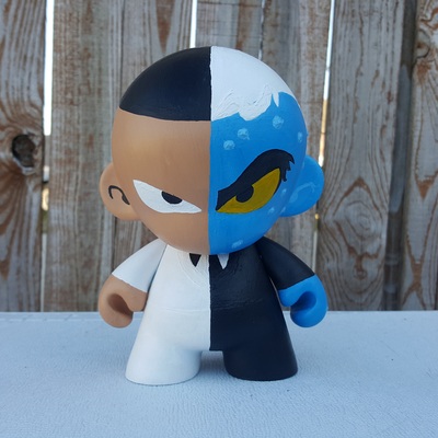 Two face munny