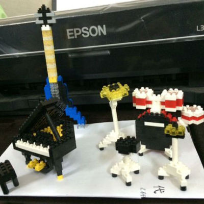 Musical instruction series guitar piano drum set mini micro block nano block