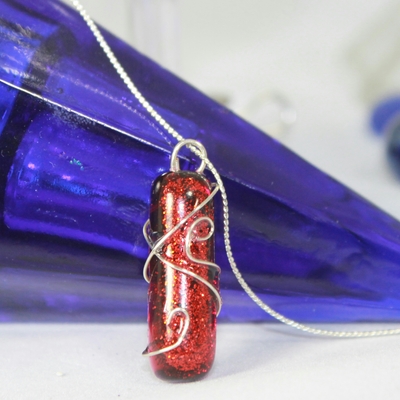"poison" wrapped column necklace in skip-a-beat resin 