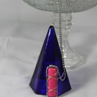 "Criss Cross" Wrapped Column Necklace in Princess Punch Resin  - Thumbnail 3