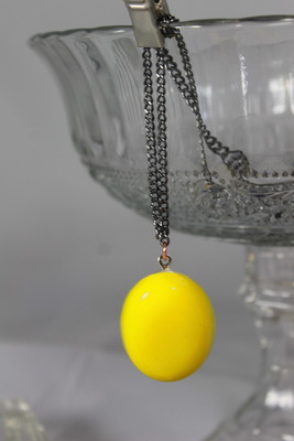 Oval Necklace in Summer Lovin' Resin 