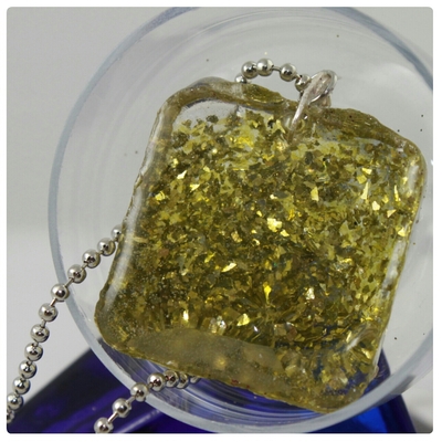Square necklace in lime twist glitter resin 