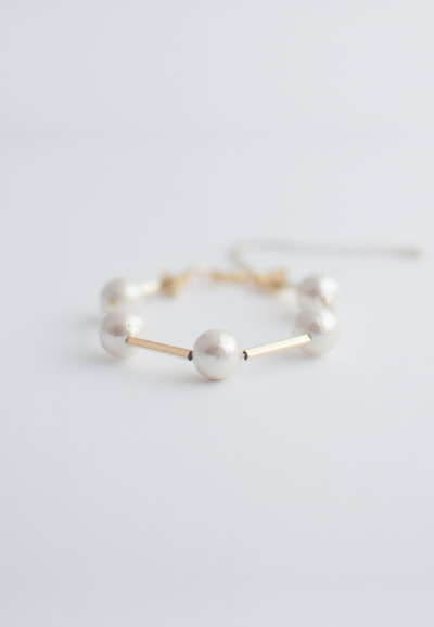 Japan Cotton Pearls Metal Bracelet BL1080