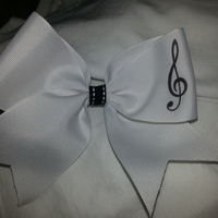 "MUSIC NOTE" 2 in White Grosgrain Ribbon with Black Trimmed with White Center and Black - Thumbnail 1