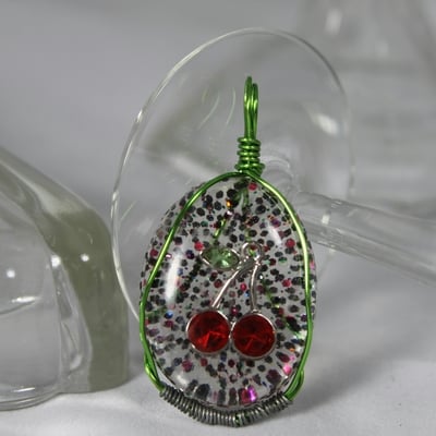 "oval" charm; cherry jubilee  - Thumbnail 4