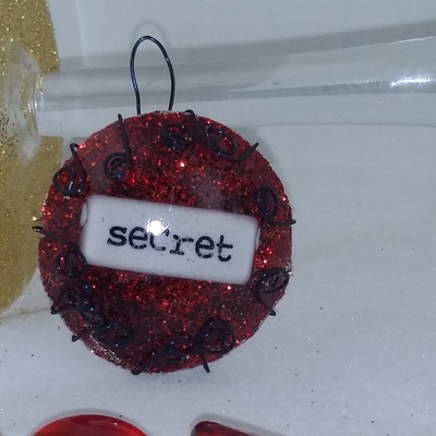 "secret" dot charm in skip-a-beat