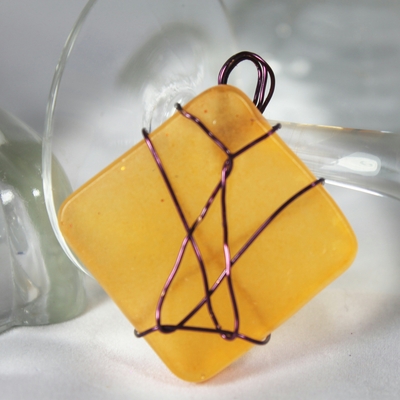 "Corset" Honey Blush Charm 