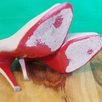 CHRISTIAN LOUBOUTIN Classic Nude Pumps - Thumbnail 4