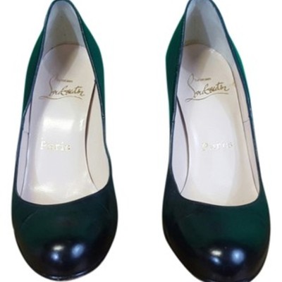 Christian louboutin black pumps