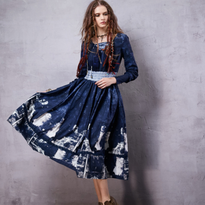 Artka elastic waistline denim stitched environmental dyeing dress la15058d - Thumbnail 4