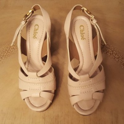 ChloÉ cream wedges