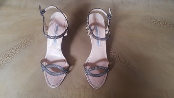 MANOLO BLAHNIK Print Sandals