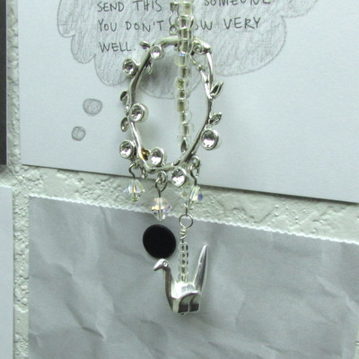 Hole-in-one birds nest necklace - white