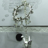 Hole-in-one Birds Nest Necklace - white - Thumbnail 3