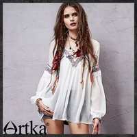 ARTKA HANDMADE EMBROIDERED LANTERN SLEEVES BLOUSE SA14358C - Thumbnail 3