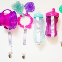 UhOh! Universal Clip Grey Chevron