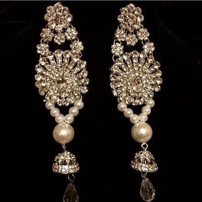 Tanjan earrings 