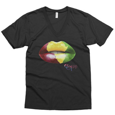 Africa lips v-neck