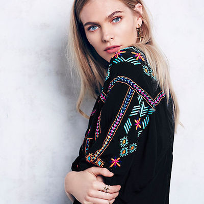 Free people v neck bohemian style beach dress shirt  - Thumbnail 4