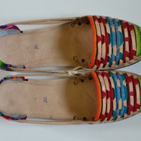 Women's Caites/Huaraches Size 38 US 7.5 - Thumbnail 1