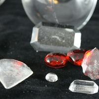 "Gem" Resin Charms -  3 Shade Options - Thumbnail 2