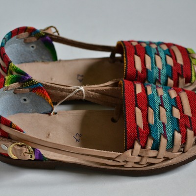 Infant/toddler huaraches (sandals) size 27/us 10