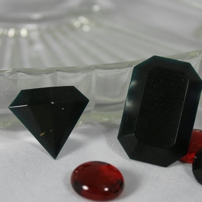 Jewel charms - 5 shade options