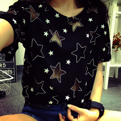 Harajuku hollow five-pointed star satellite network yarn stitching loose short-sleeved t-shirt