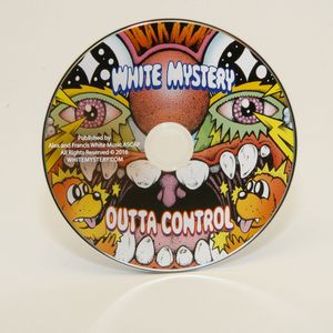 CD "OUTTA CONTROL"