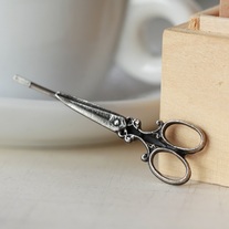 3D Scissors Hair Pin in Antique Silver - Thumbnail 1