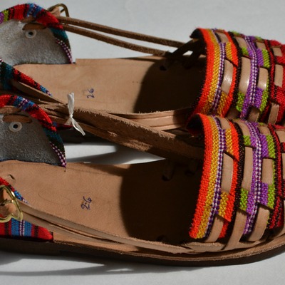 Infant/toddler huaraches (sandals) size 26/us 9