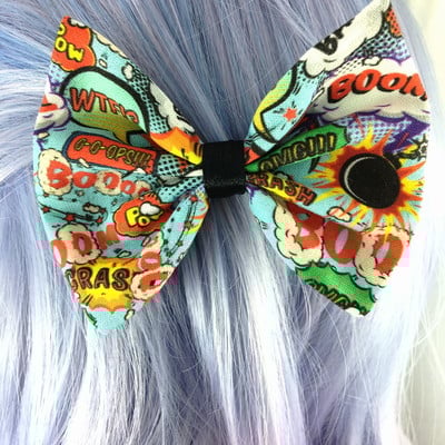 Comic book actions handmade hair bow with clip - superhero geeky hair accessory - Thumbnail 3