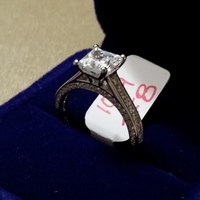 R565-1079 - Thumbnail 1