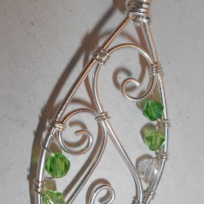 Sterling silver and swarovski leaf scroll necklace