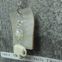 Moonstone Elephant necklace - Thumbnail 2