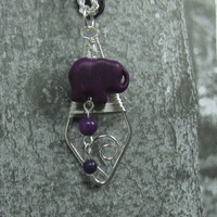 Purple elephant necklace - Thumbnail 4