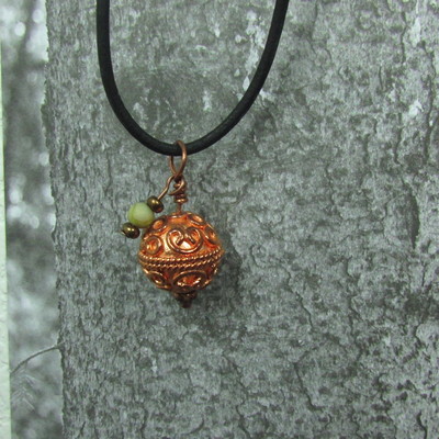 Copper ball neckalce