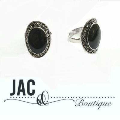 Ring - "ashley ring" - marcasite around black pendant ring - big ring - silver - black pendant silver - gothic - vintage style - victorian